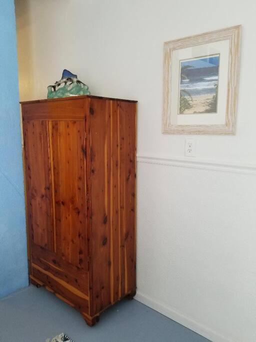 Appartamento The Seahorse Apt - Lakeside And Close To The Beach Galveston Esterno foto